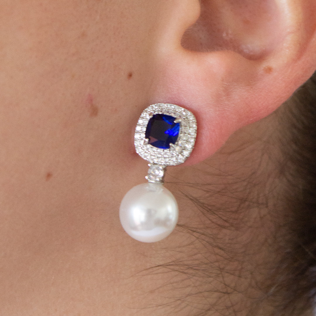 Aretes de zafiro con perla